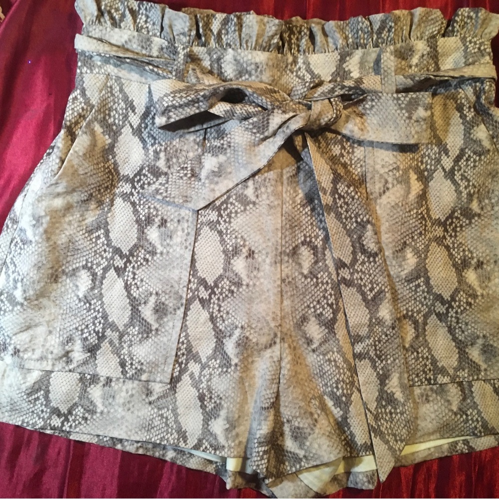 Jonathan Simkhai Snake-Print Paperbag Waist Shorts in Gray and Cream
